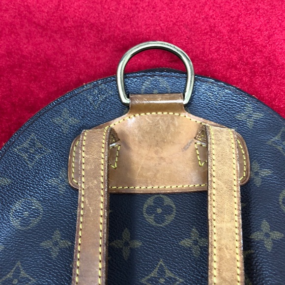 Authentic LOUIS VUITTON Monogram Ellipse Backpack - Picture 9 of 16